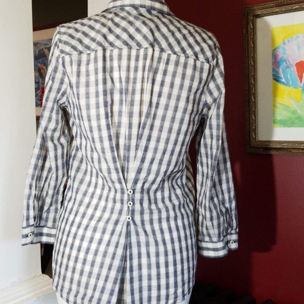 Lucky Brand top